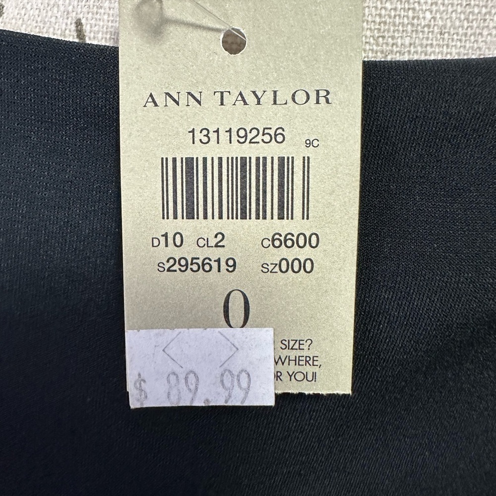 Ann Taylor Black Dress - Size 0 (NWT) - Picture 10 of 16